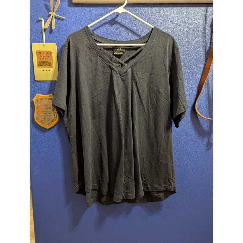 City Chic Jada V-Neck Tee BNWT
